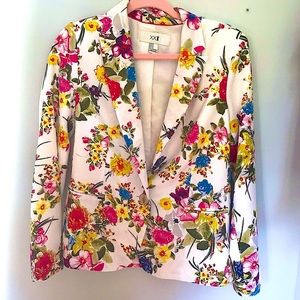 Forever 21 Floral Blazer with Button